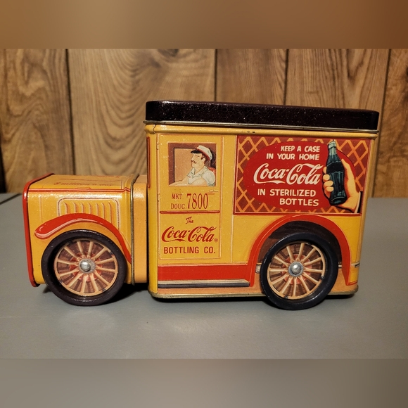 VTG Coca Cola Delivery Truck Collectible Tin 1994 - Picture 1 of 5